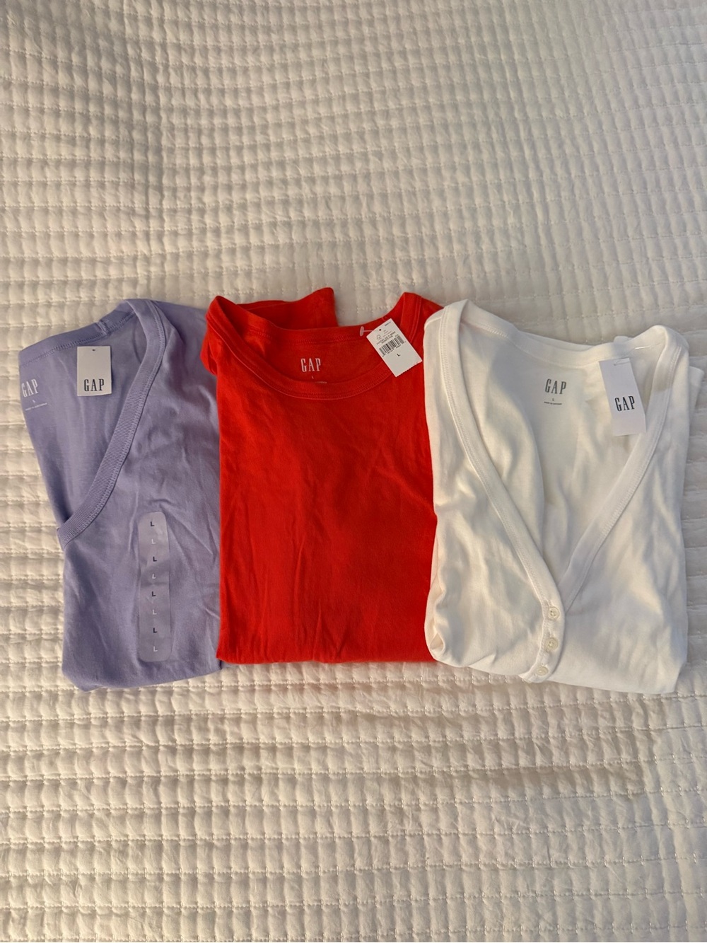 NWT GAP Women's Tee bundle - Lavender, Red, White